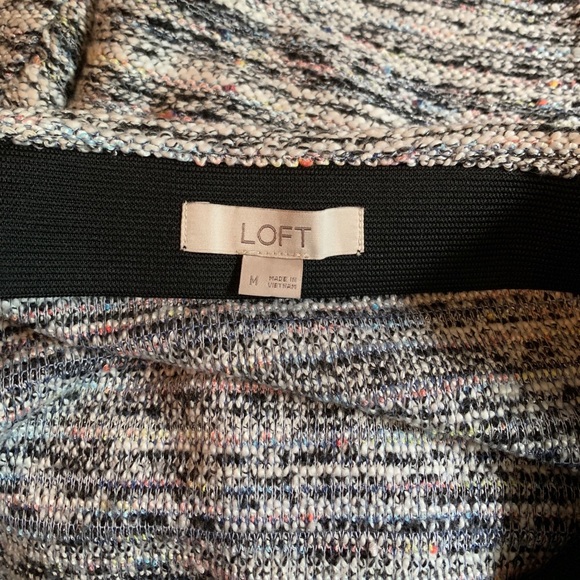 Loft Skirt - Picture 4 of 4